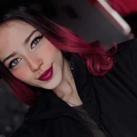 Scarllett_BDSM's Avatar Pic