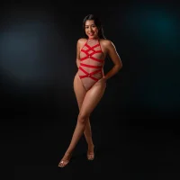 Mia_Foster01 Adlı Modelin Avatarı
