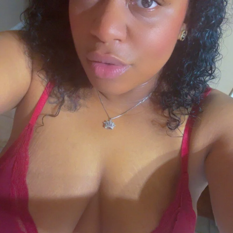 DesireDamsel profile photo