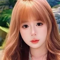 cn_luna's Profile Pic
