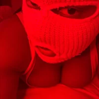 QueenNoir_'s Avatar Pic