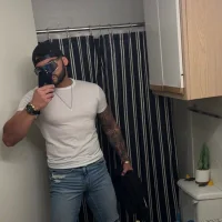 armanditohot92s profilbillede