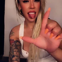 Lola_RoseXXX's Avatar Pic