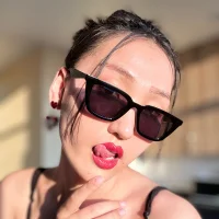 HeyNika avatarbilde