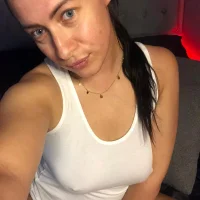 Bunnyela1 头像图片