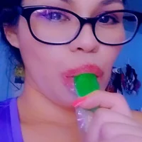 prettyobsession6989's Profile Pic