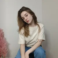 Foto desnuda XXX de LuisaYonge
