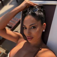 BellaVixen0