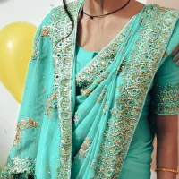 zoya980's Profile Pic