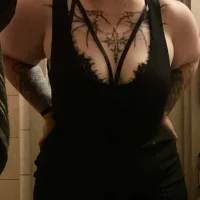 vndertherxysvn's Profile Pic