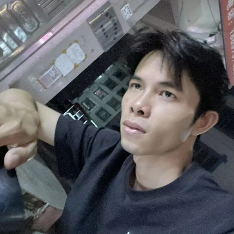 Dickk17 profile photo