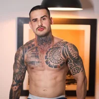 JamesWolfPorn's Profile Pic