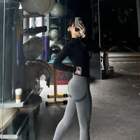 77Ssuri's Profile Pic