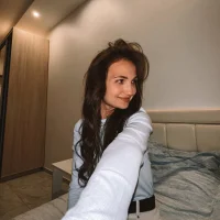 Профилна снимка на AnnaBradey
