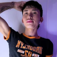 juniior_2311_ Adlı Modelin Avatarı