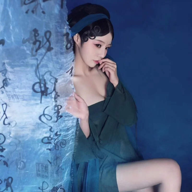 Rose8899 profile photo