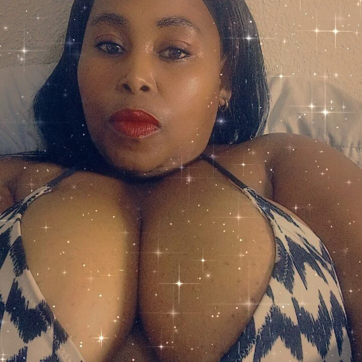 sexychubbypussyx