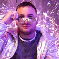 Andreewtr's Profile Pic