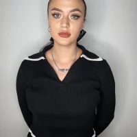 JenniRene's Profile Pic