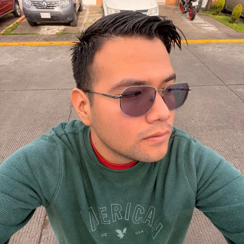 ultranuevo profile photo