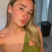 Gambar Avatar LolaRaeBabyy