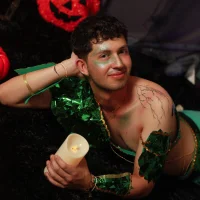 simon_grey_'s Profile Pic