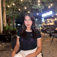 LadyVeloura's Profile Pic
