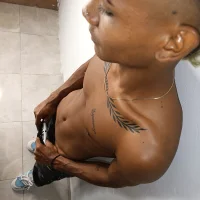 תמונת פרופיל של sexmoreboy