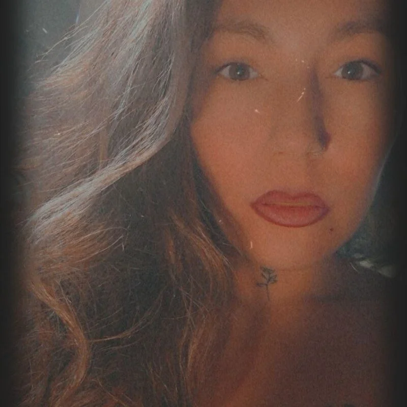 Lolahottele