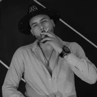 sir_lux_'s Avatar Pic