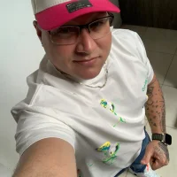 kikigrip's Profile Pic