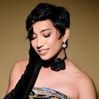 MicaVale's Avatar Pic