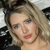EliseColeman Adlı Modelin Avatarı