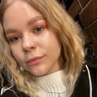 EvaFange 的個人資料圖片