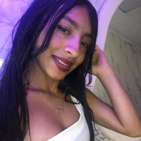 Adarasuri_v's Profile Pic
