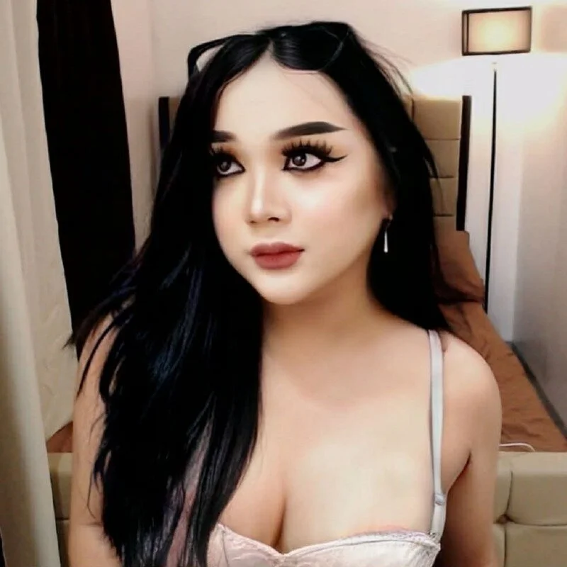 MissBigCockLUCYxxx profile photo