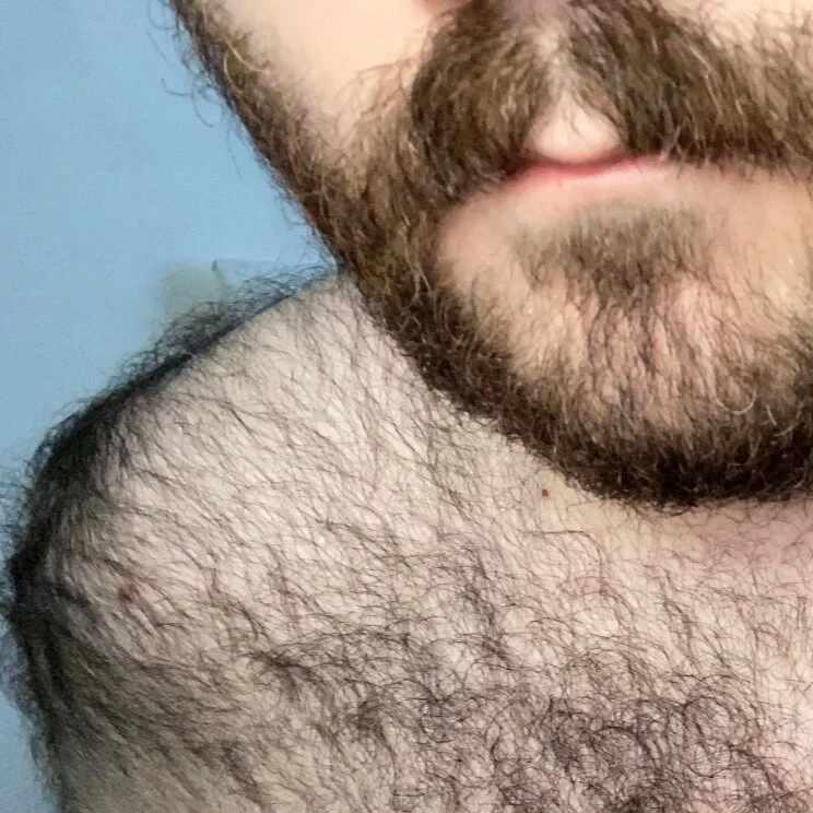 elagobear profile photo