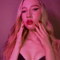 EmilyLanef 아바타 사진