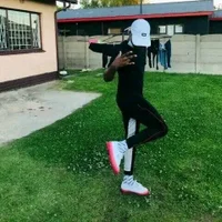 tpeeketpee's Profile Pic