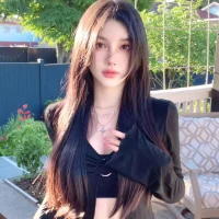LeLe_77's Profile Pic