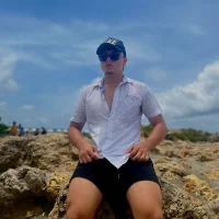 latin_boyhot00's Profile Pic