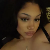 Yasmine_xo의 프로필 사진