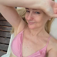 1Sweetnina's Avatar Pic