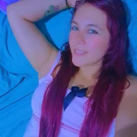 IniyaNavil_'s Profile Pic