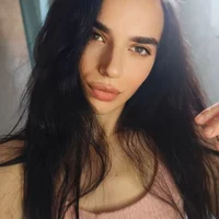 realzenia's Offline Chat Room