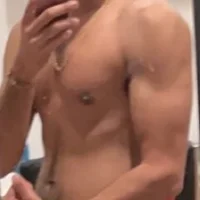 yoohoo69 头像图片