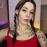 AliceTease's Profile Pic