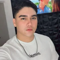 Uriellllllll's Profile Pic