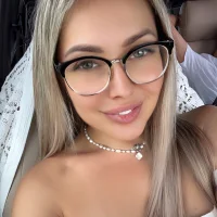 Gambar Profil ElenaAttraction