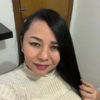 linerasofia's Profile Pic